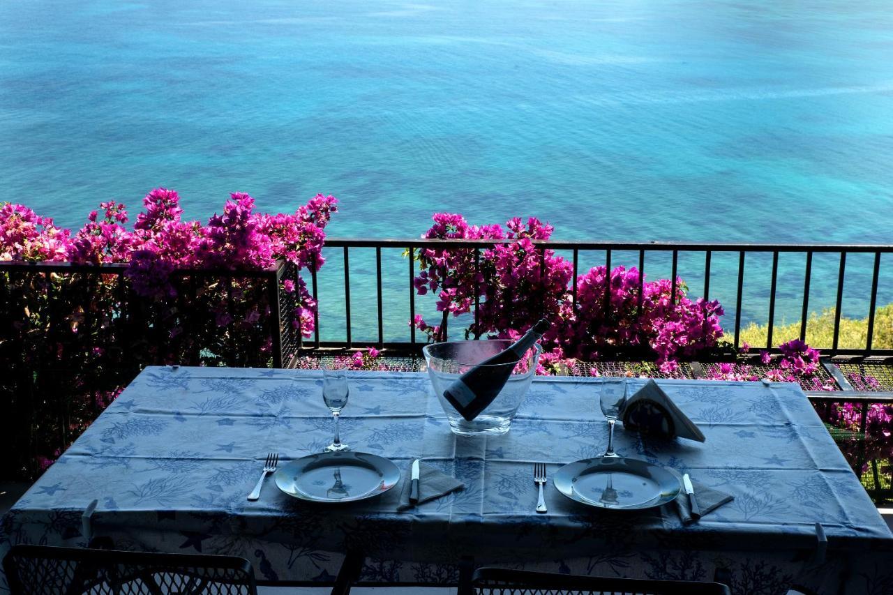 Casa Valery Wonderful Sea View Lägenhet Porto Rotondo Exteriör bild