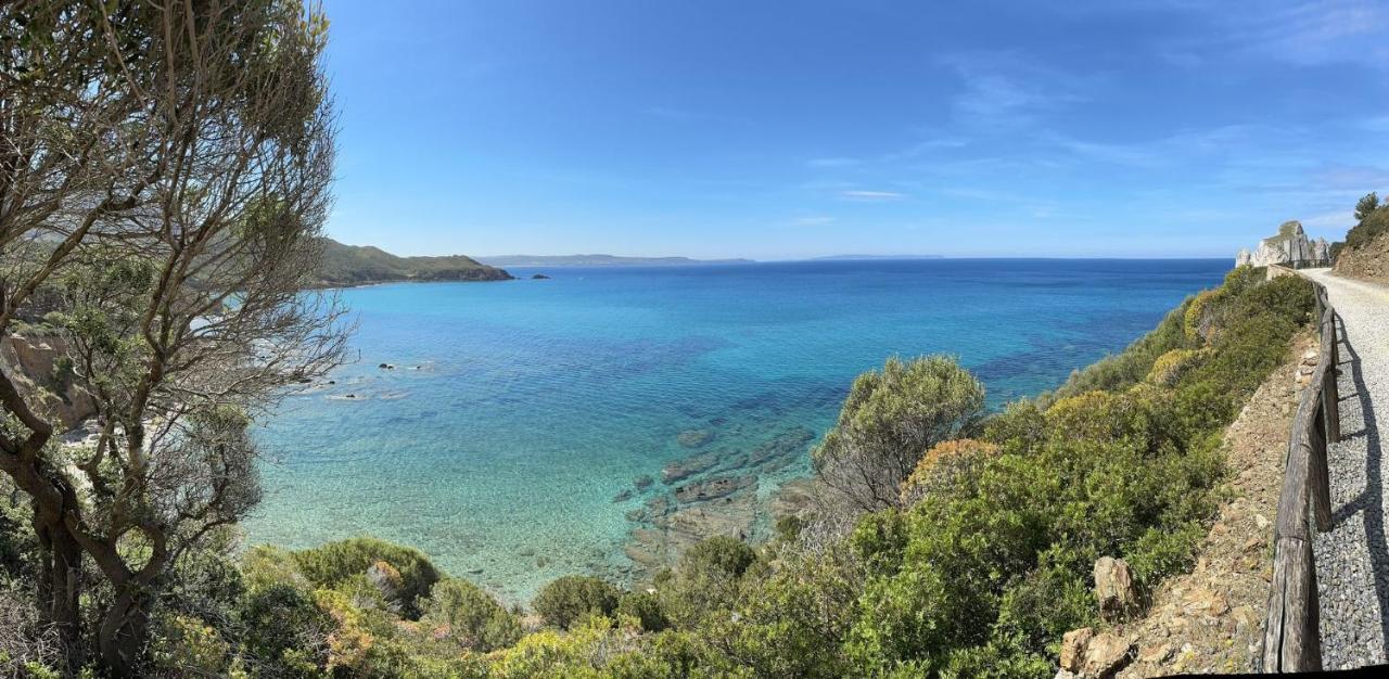 Casa Valery Wonderful Sea View Lägenhet Porto Rotondo Exteriör bild